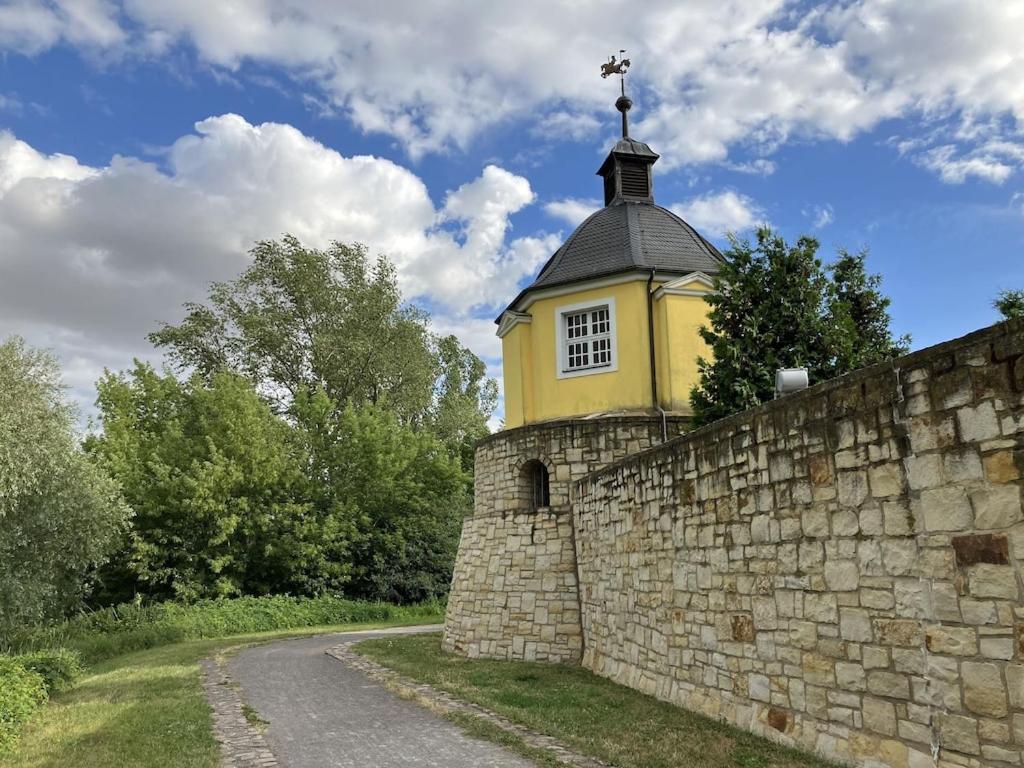 "Ferienwohnung Am Schloss" - Ferienwohnung Mit Blick Auf Das Barbyer Schloss, 5 Gehminuten Bis Zur Elbe Екстер'єр фото